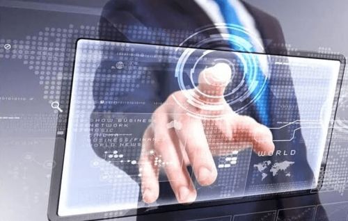 高端藍(lán)海市場存有巨大缺口，網(wǎng)絡(luò)信息技術(shù)開發(fā)迎來新機(jī)遇